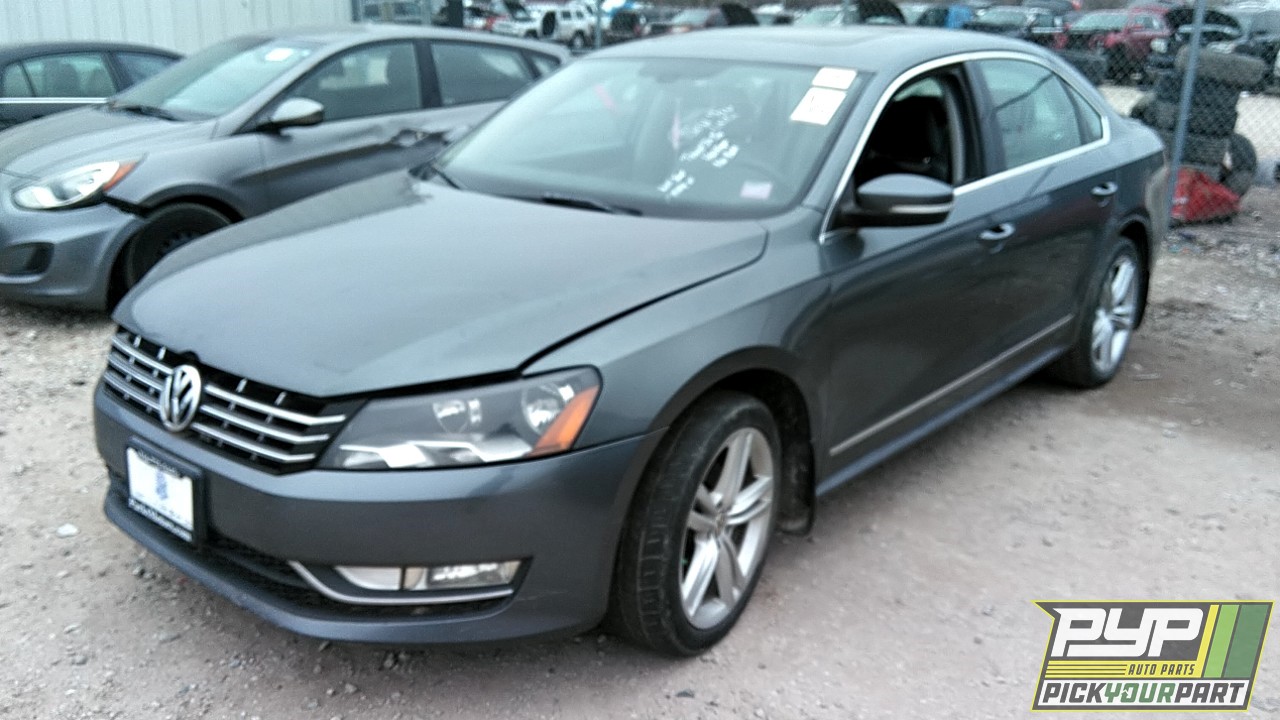 2013 VOLKSWAGEN PASSAT partes disponibles