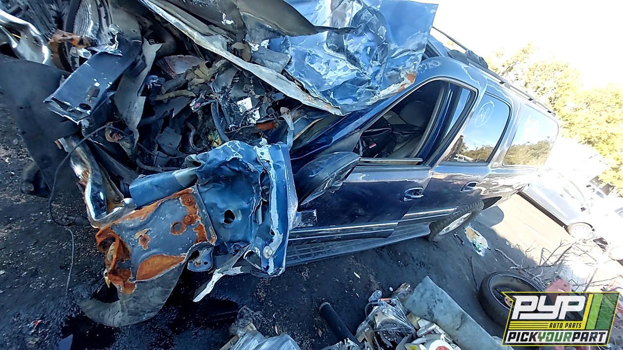 2003 GMC YUKON XL 1500 available for parts