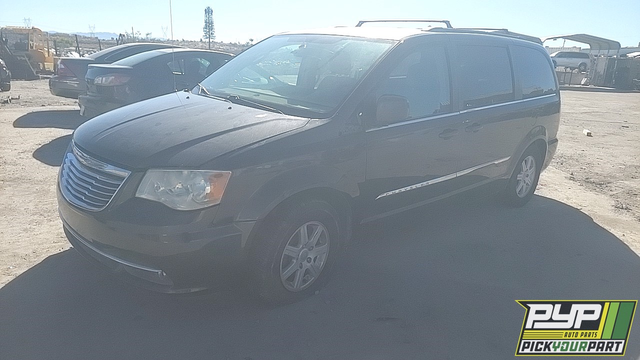 2011 CHRYSLER TOWN & COUNTRY partes disponibles