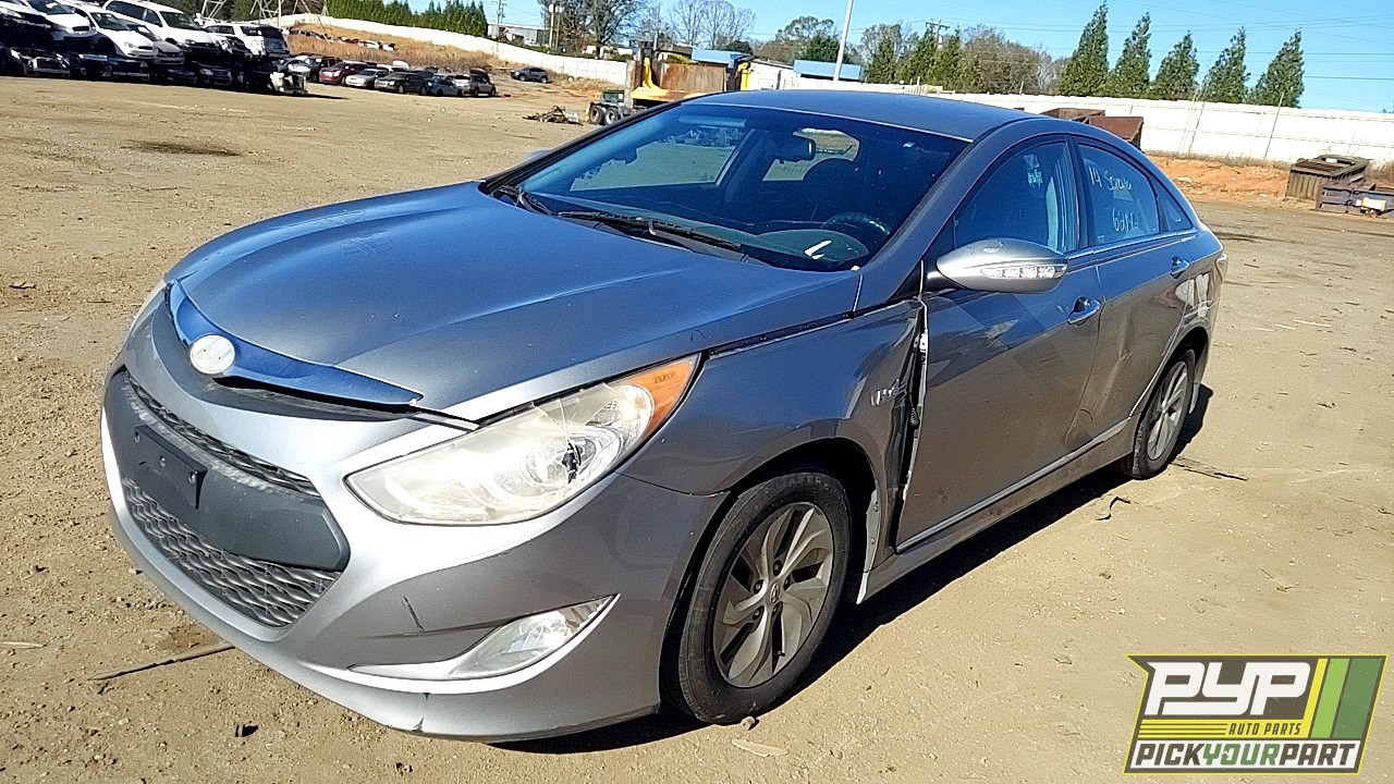 2014 HYUNDAI SONATA available for parts