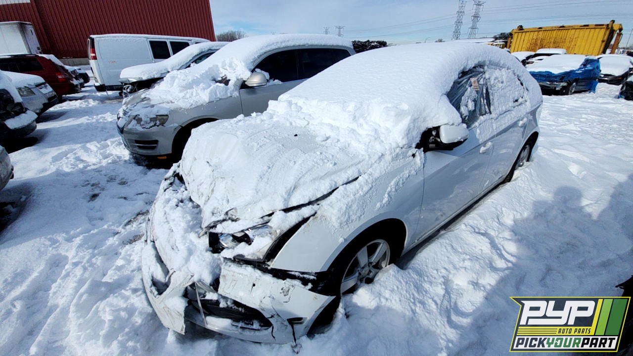 2015 CHEVROLET CRUZE partes disponibles