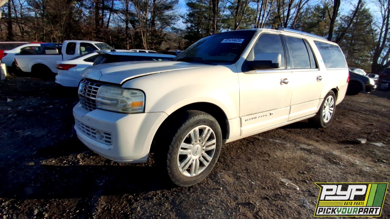 2008 LINCOLN NAVIGATOR available for parts