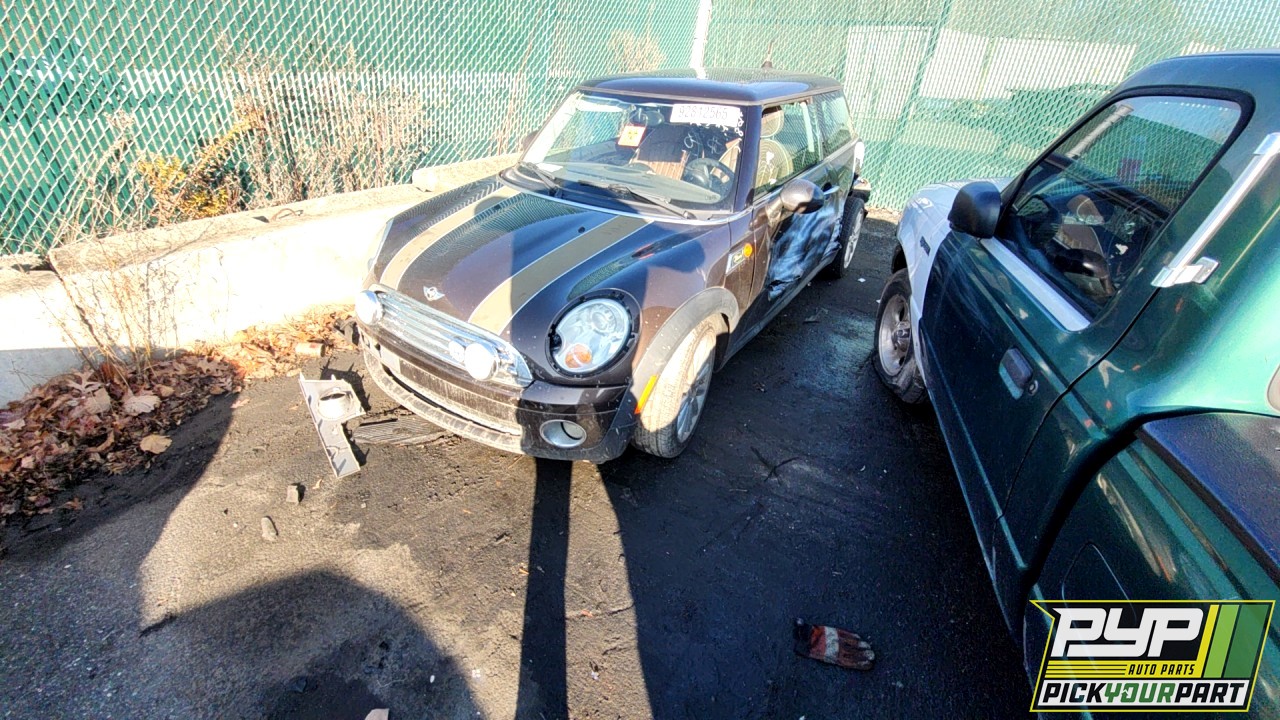 2010 MINI COOPER partes disponibles