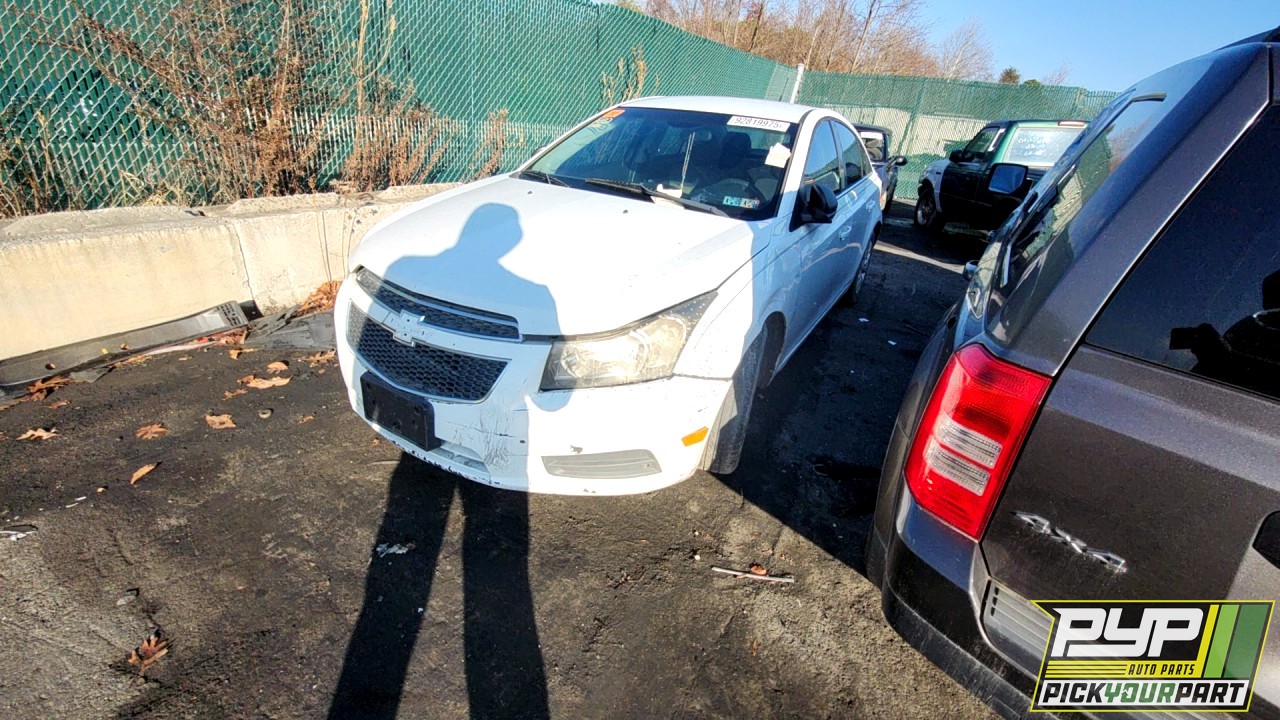2012 CHEVROLET CRUZE partes disponibles