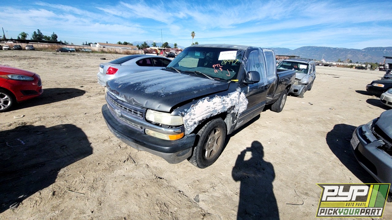 2002 CHEVROLET SILVERADO 1500 available for parts