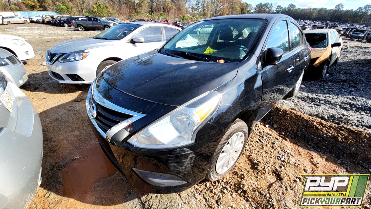 2015 NISSAN VERSA partes disponibles