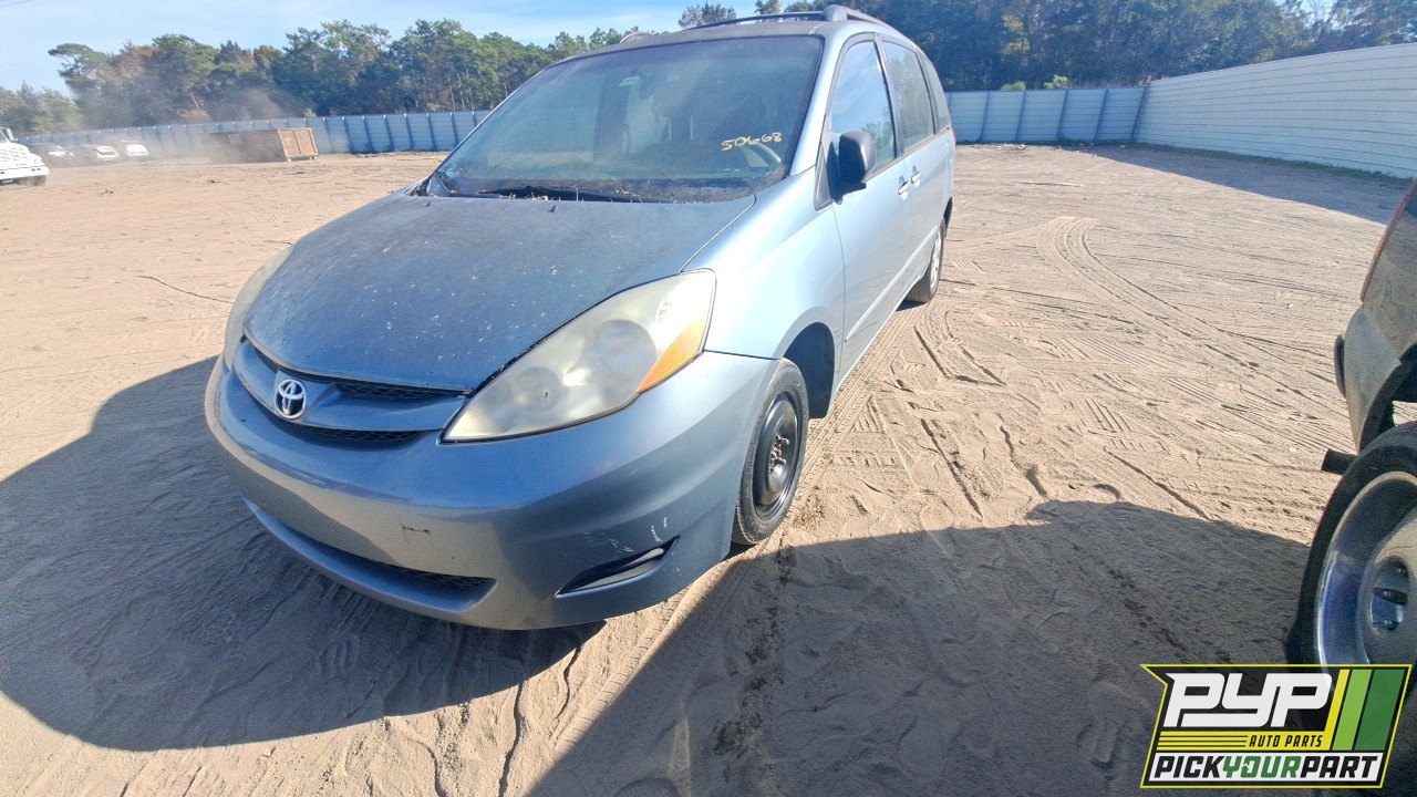 2006 TOYOTA SIENNA available for parts