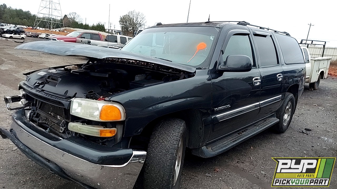 2004 GMC YUKON XL 1500 partes disponibles