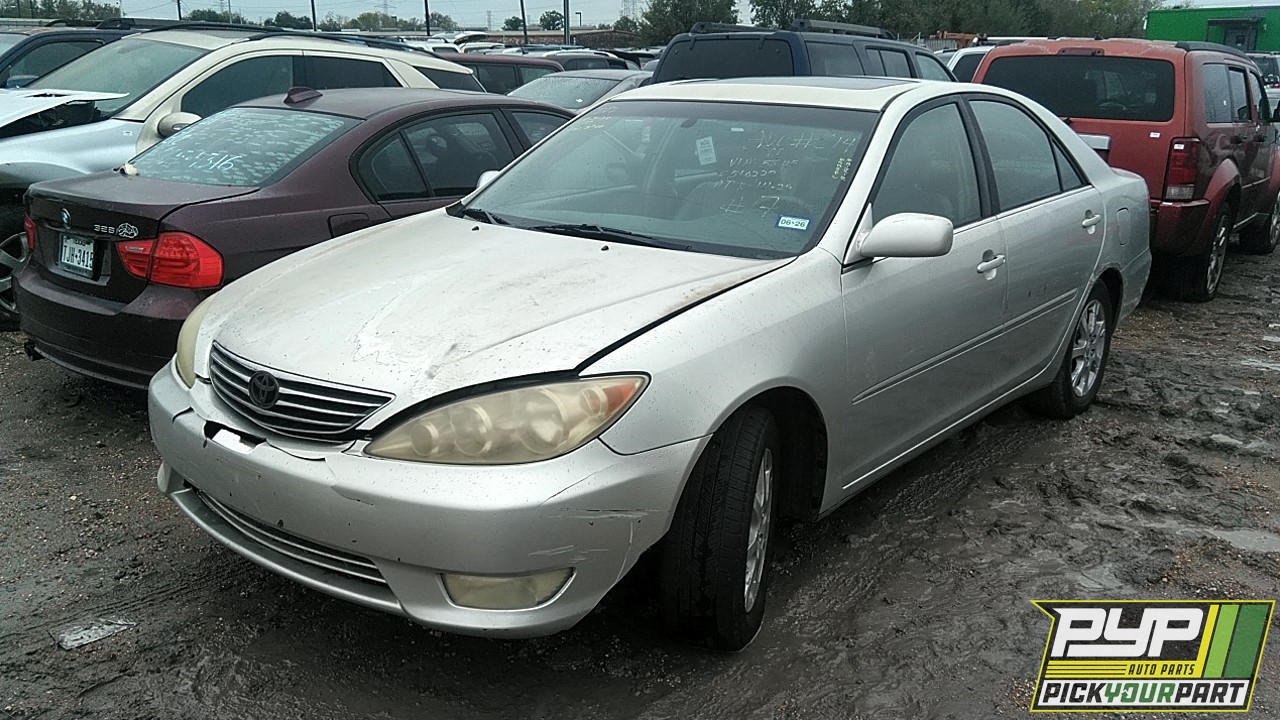 2005 TOYOTA CAMRY partes disponibles