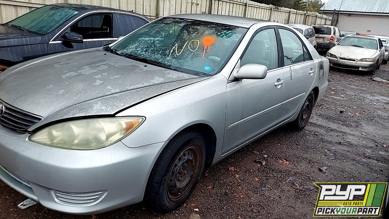 2006 TOYOTA CAMRY partes disponibles