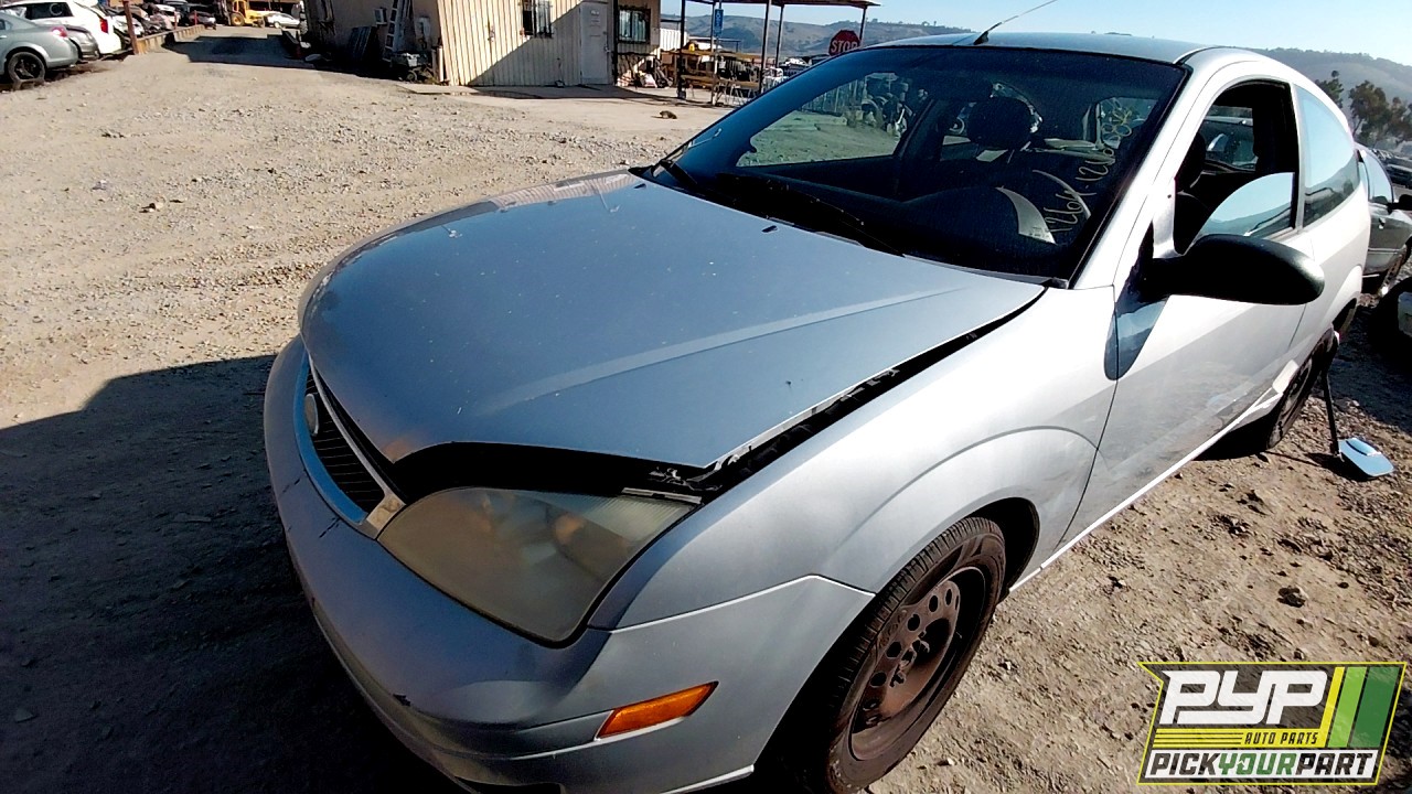 2005 FORD FOCUS available for parts