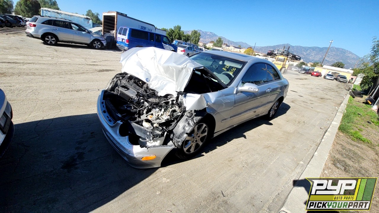2003 MERCEDES-BENZ CLK320 available for parts