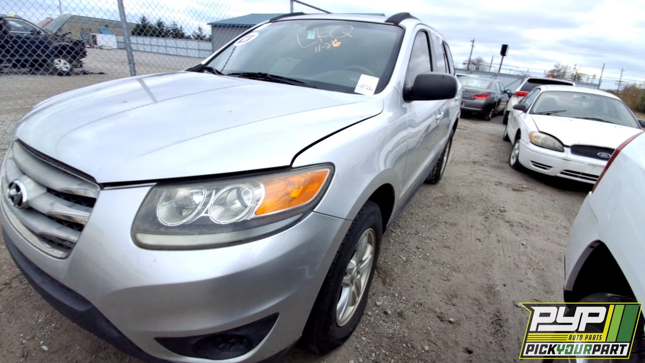 2012 HYUNDAI SANTA FE available for parts