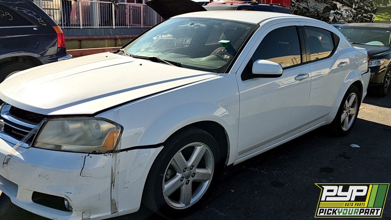 2013 DODGE AVENGER partes disponibles
