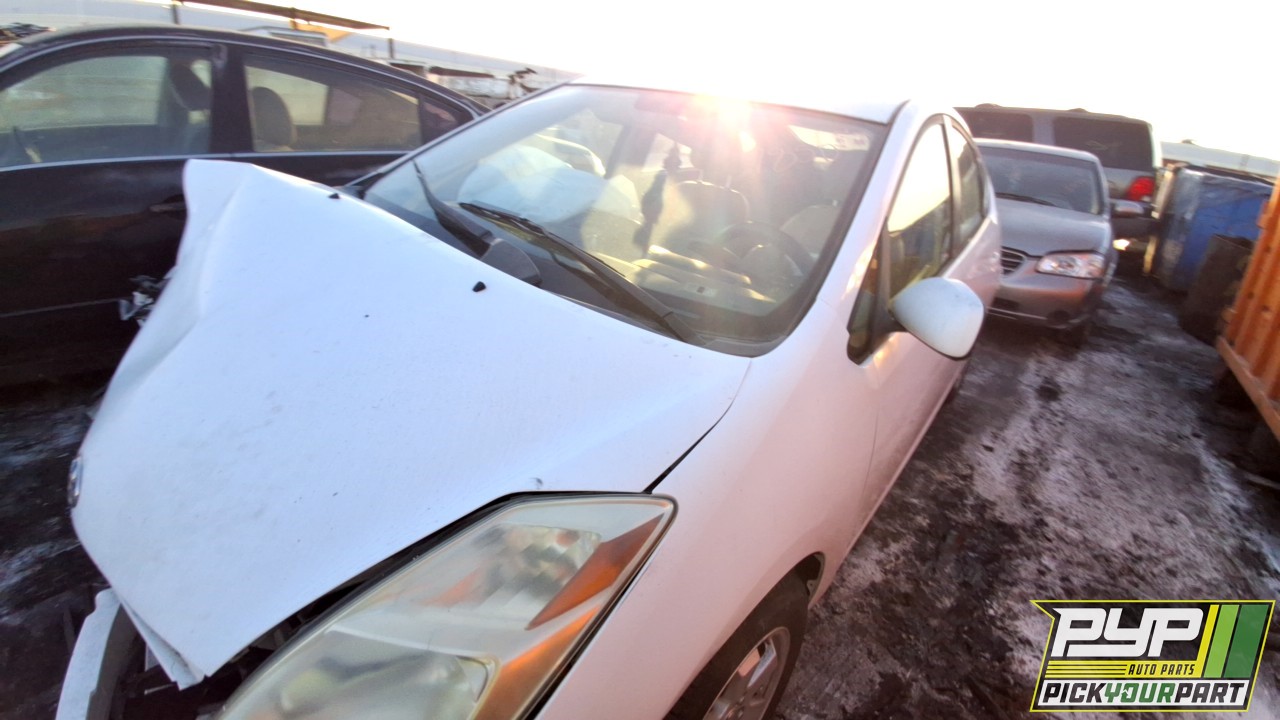 2004 TOYOTA PRIUS partes disponibles