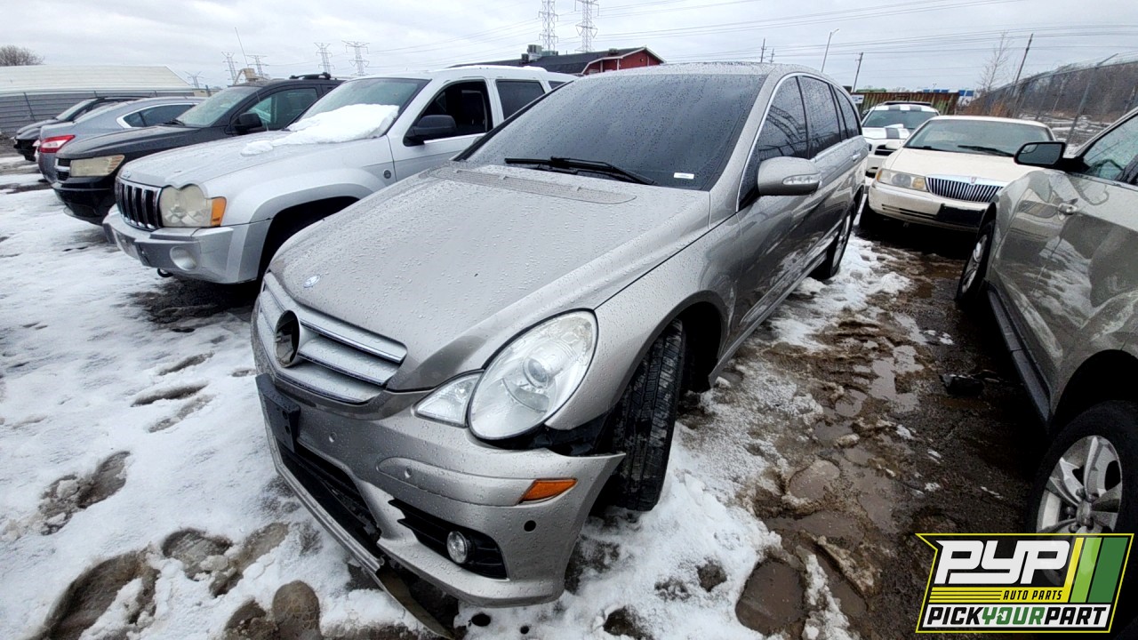 2008 MERCEDES-BENZ R350 available for parts