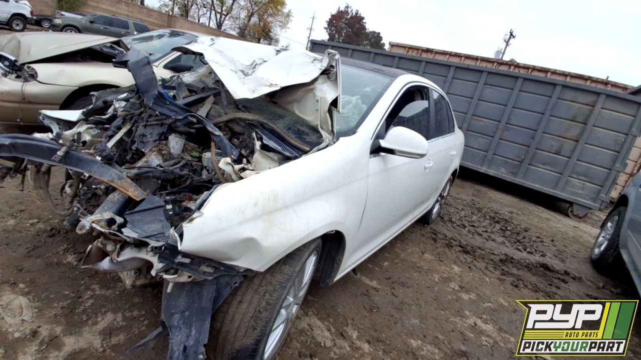 2009 VOLKSWAGEN JETTA partes disponibles