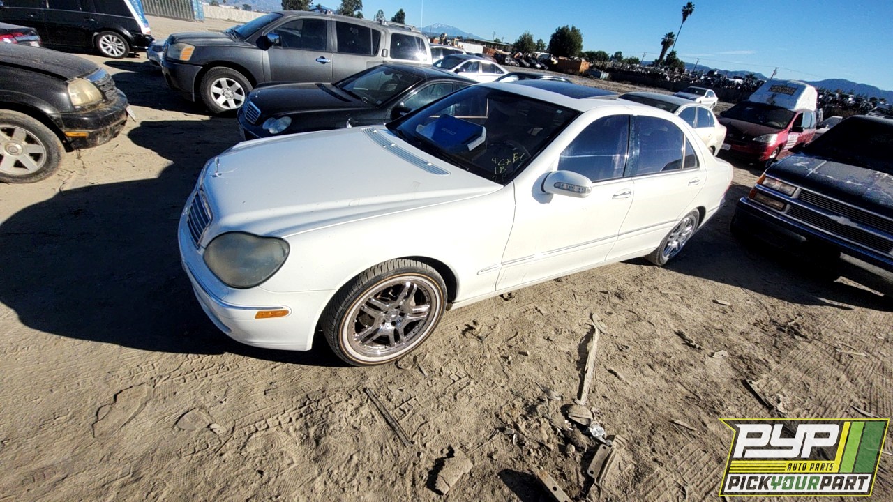 2004 MERCEDES-BENZ S500 partes disponibles