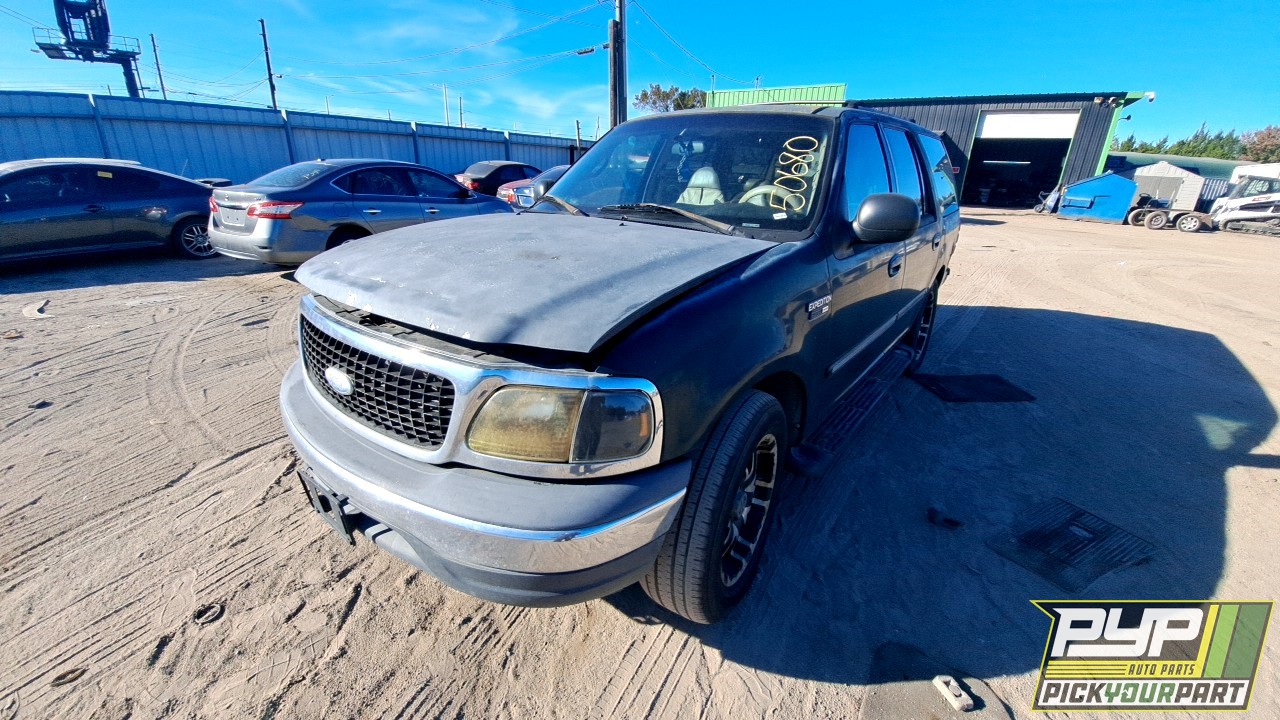 2001 FORD EXPEDITION available for parts