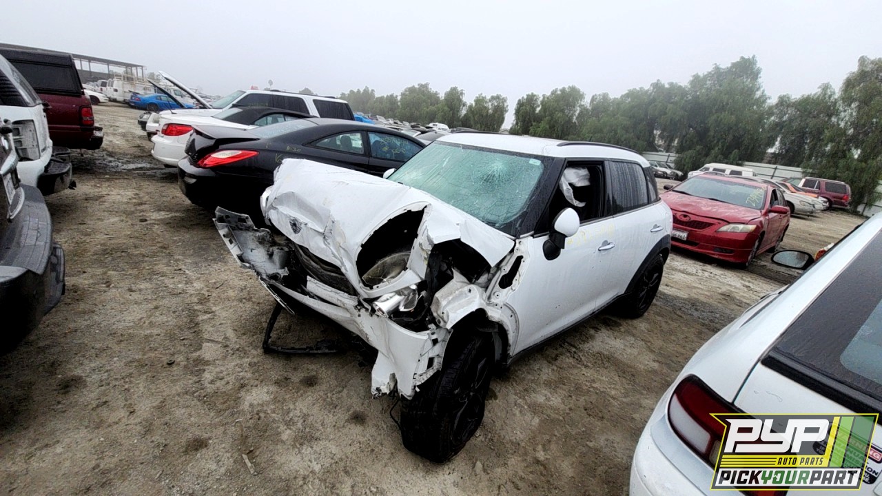 2011 MINI COOPER COUNTRYMAN available for parts