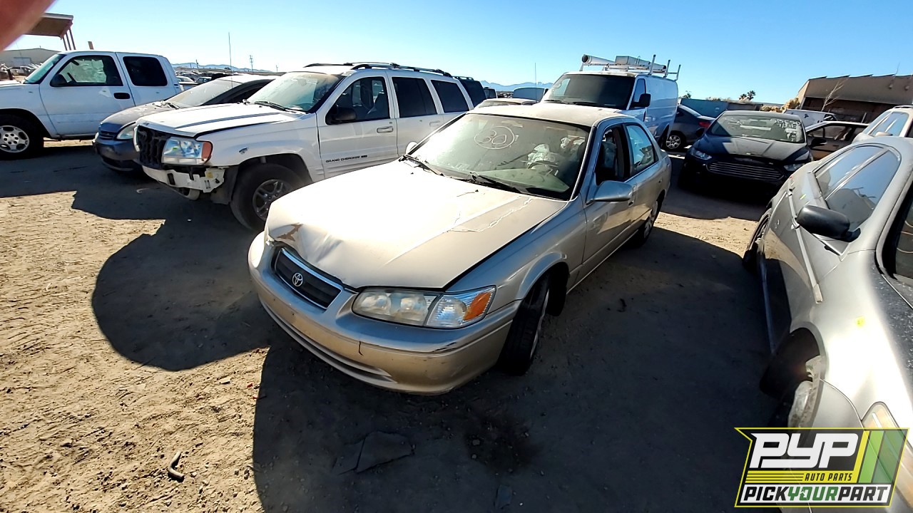 2000 TOYOTA CAMRY partes disponibles