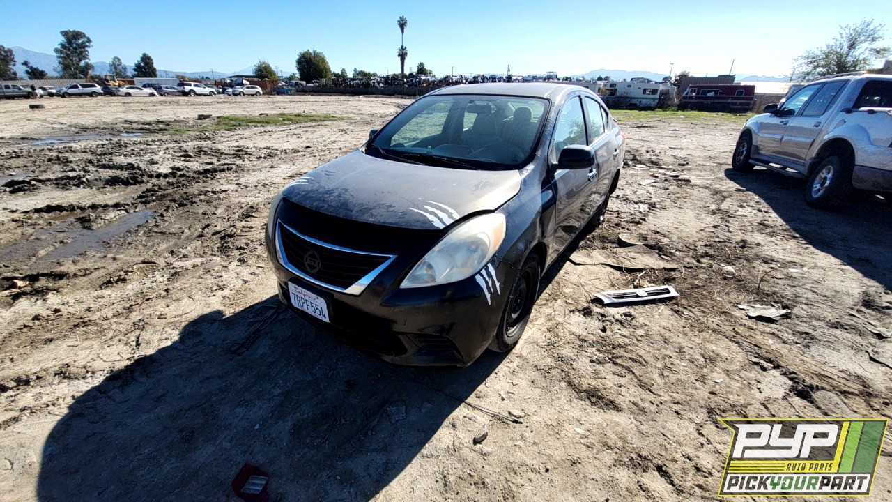 2012 NISSAN VERSA partes disponibles
