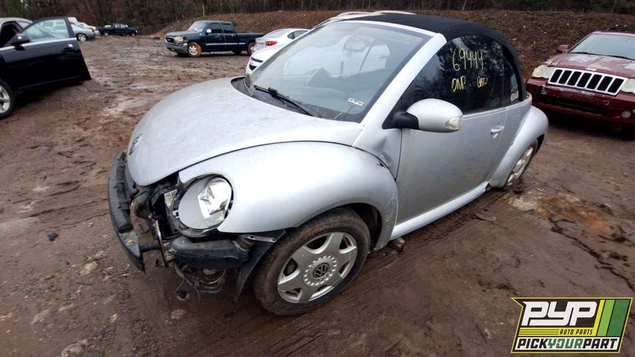 2004 VOLKSWAGEN BEETLE partes disponibles