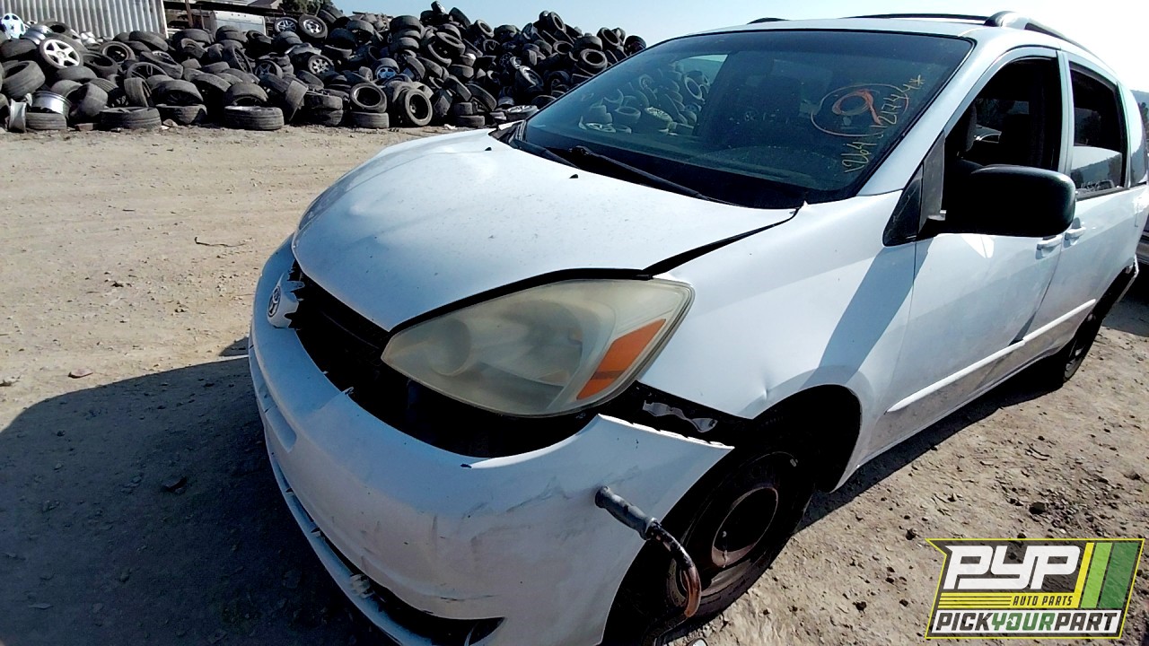 2004 TOYOTA SIENNA available for parts