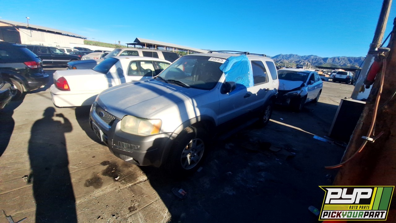 2004 FORD ESCAPE available for parts
