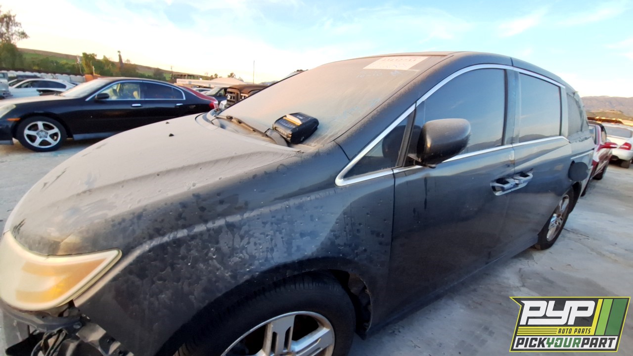 2011 HONDA ODYSSEY available for parts