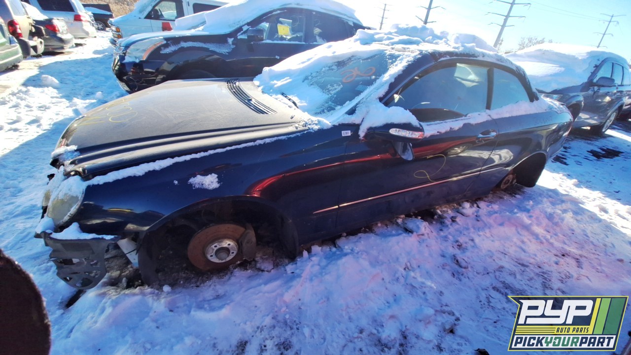 2009 MERCEDES-BENZ CLK350 available for parts
