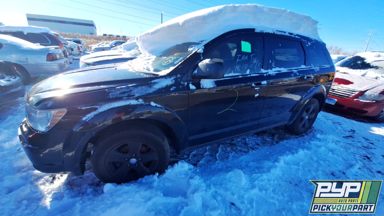 2009 DODGE JOURNEY available for parts