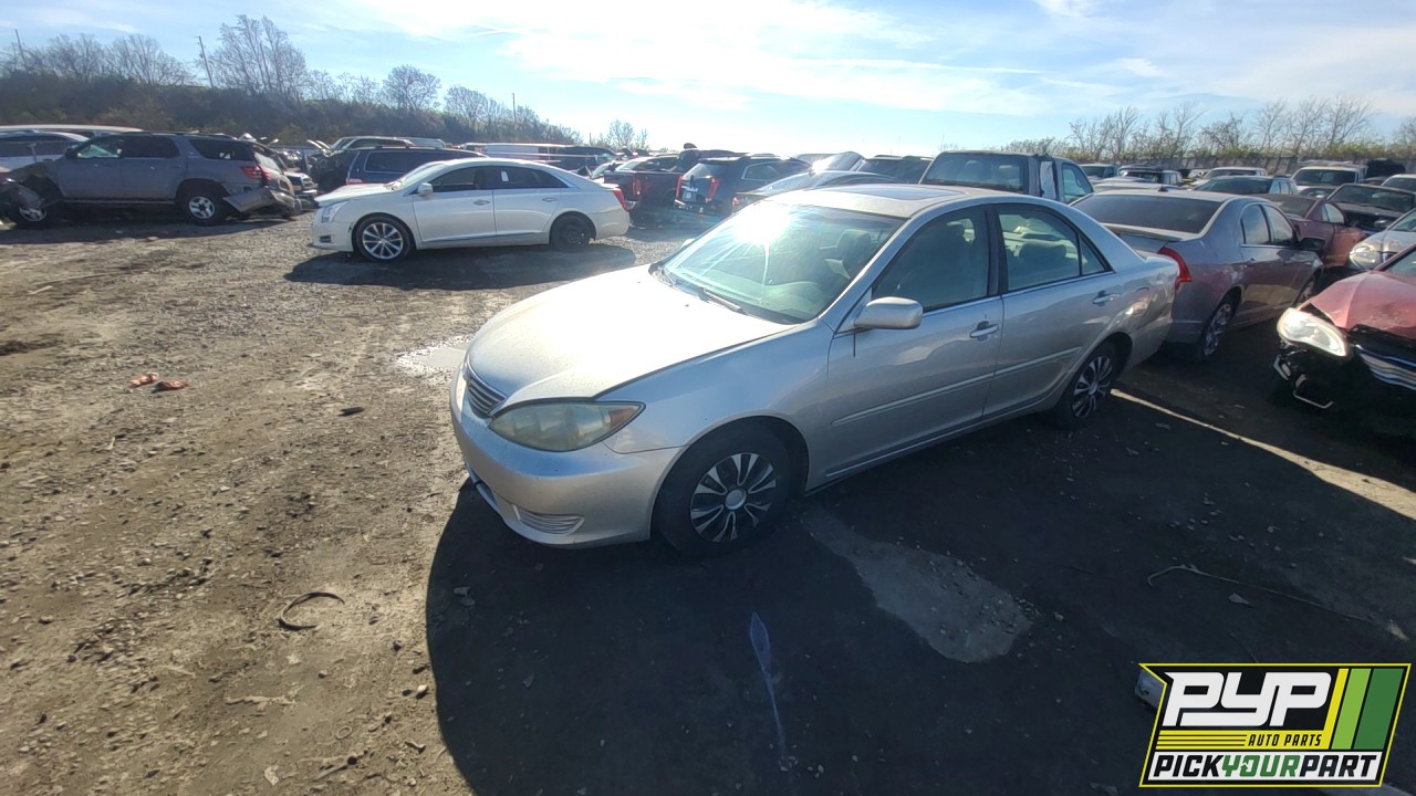 2005 TOYOTA CAMRY partes disponibles