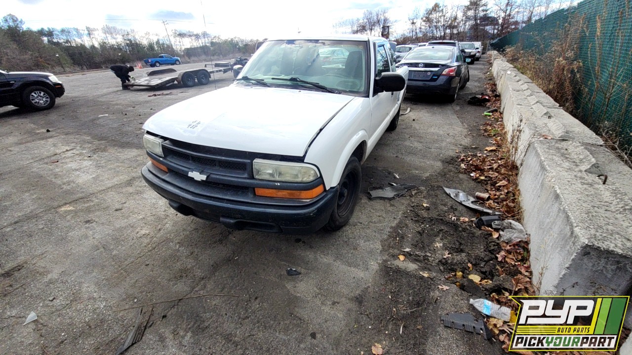 2003 CHEVROLET S10 partes disponibles