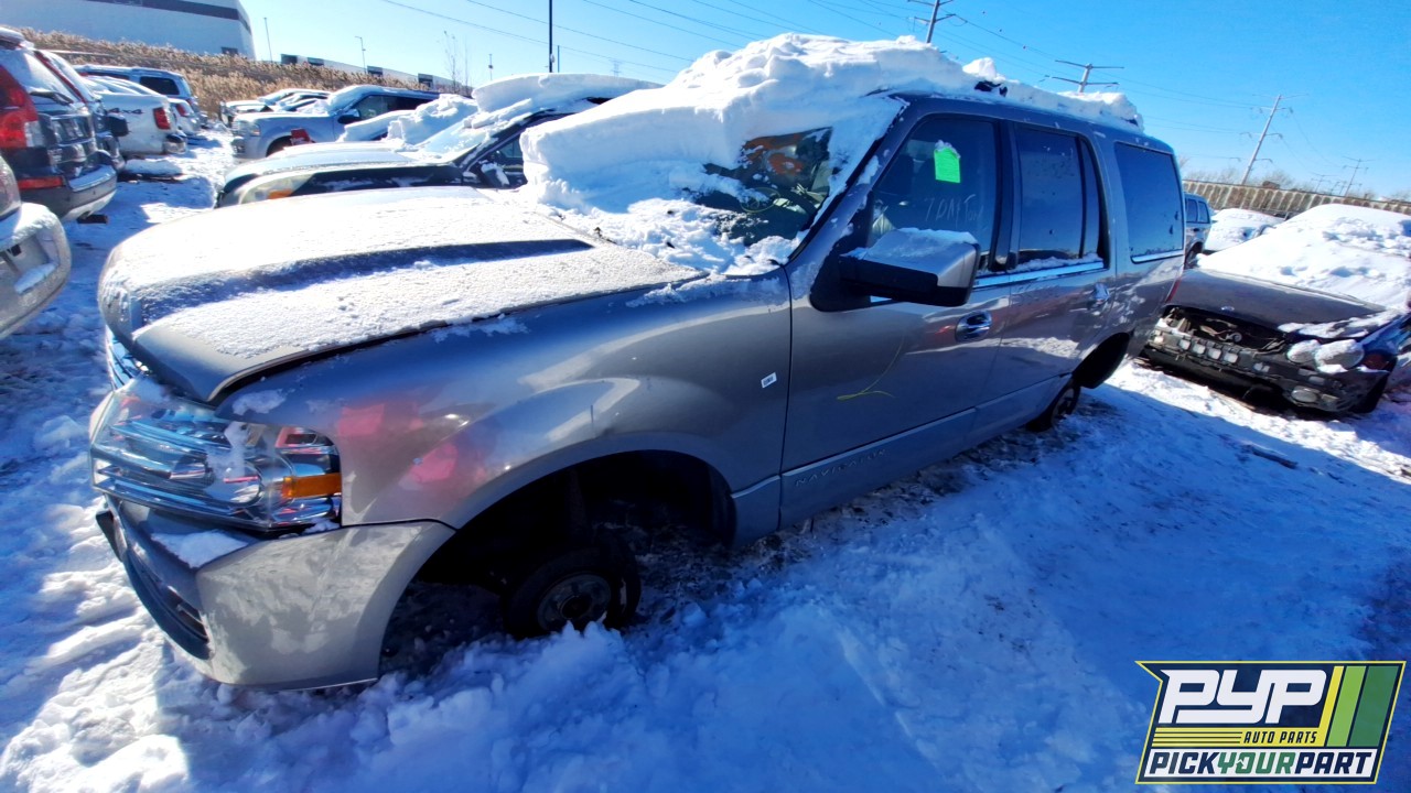 2008 LINCOLN NAVIGATOR available for parts