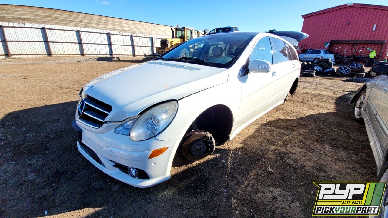 2009 MERCEDES-BENZ R350 partes disponibles