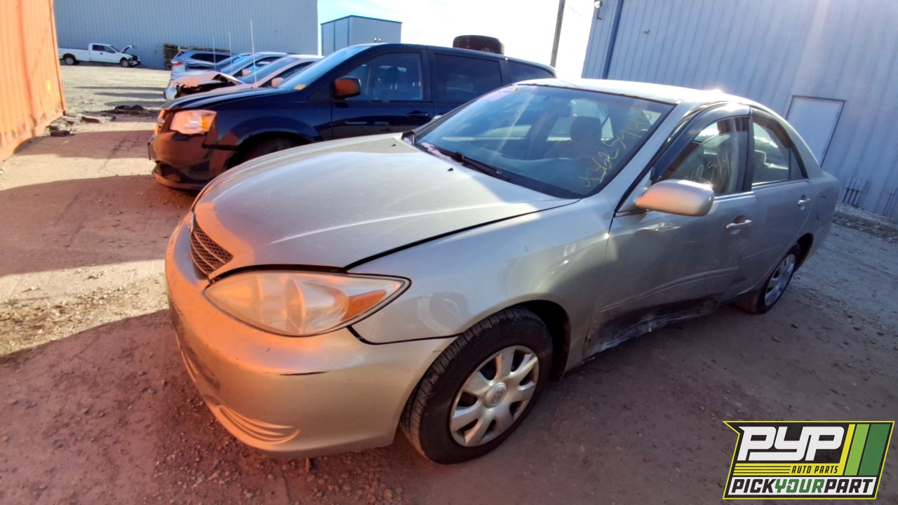 2003 TOYOTA CAMRY partes disponibles