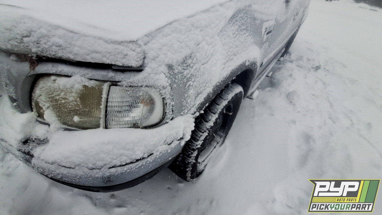 2002 FORD F-150 partes disponibles