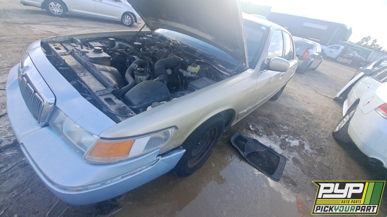 2000 MERCURY GRAND MARQUIS available for parts