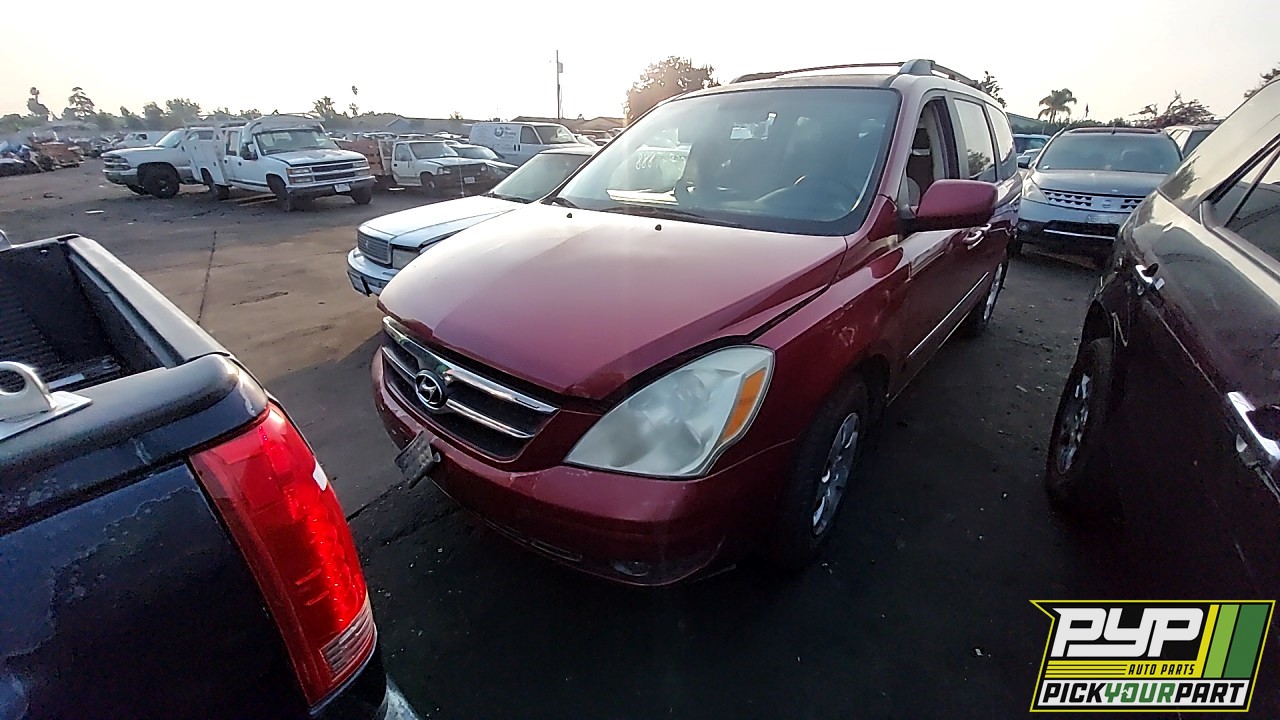 2007 HYUNDAI ENTOURAGE available for parts