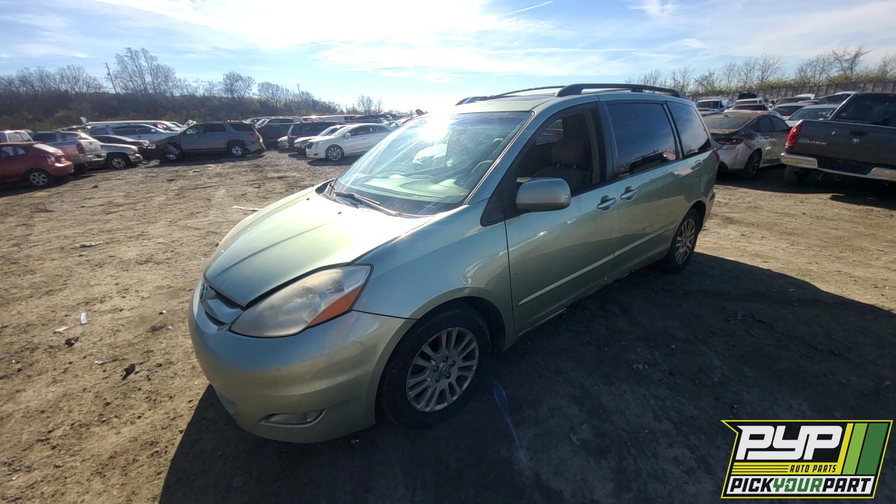2008 TOYOTA SIENNA available for parts