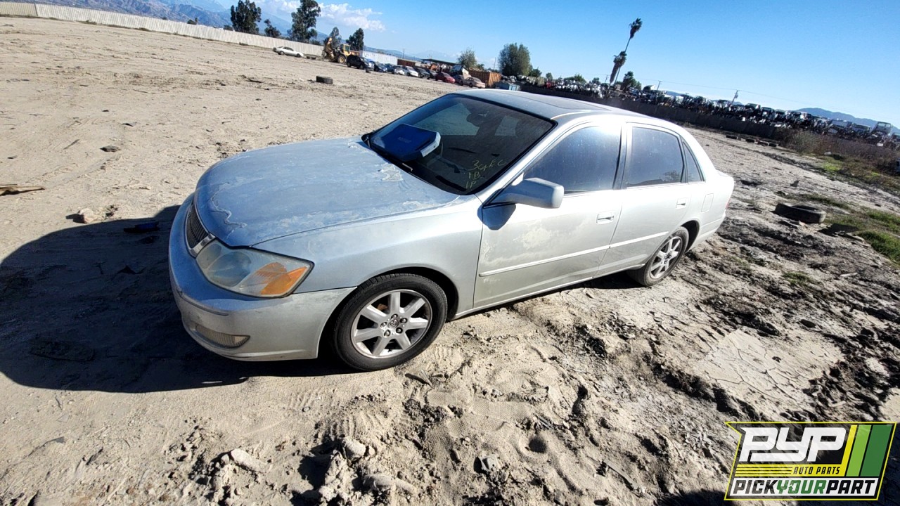 2000 TOYOTA AVALON available for parts