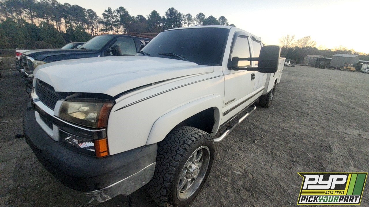 2004 CHEVROLET SILVERADO 2500 HD available for parts