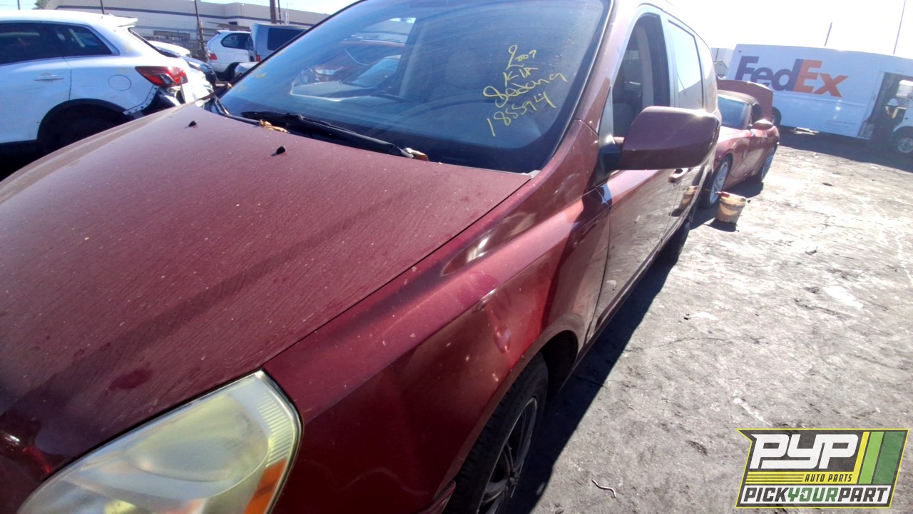 2009 KIA SEDONA available for parts