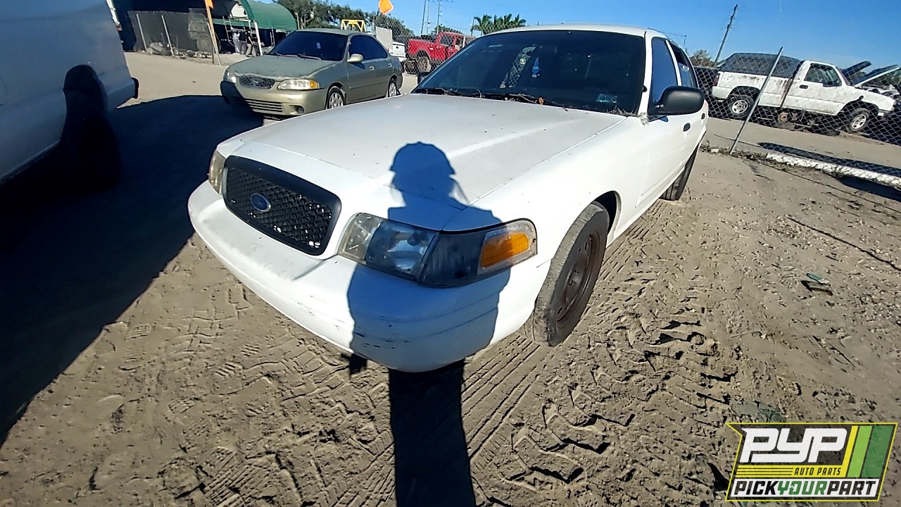 2006 FORD CROWN VICTORIA partes disponibles