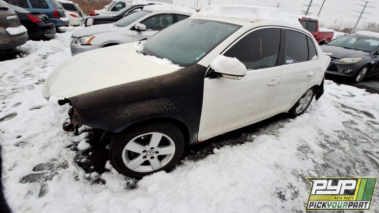 2009 VOLKSWAGEN JETTA available for parts