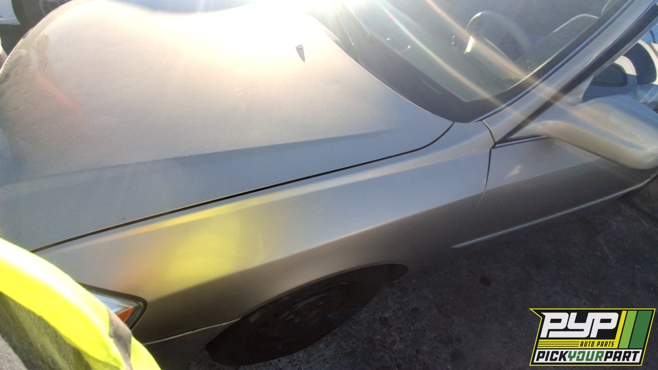 2001 TOYOTA AVALON available for parts