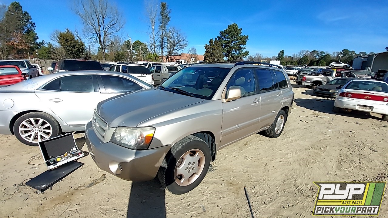 2006 TOYOTA HIGHLANDER available for parts