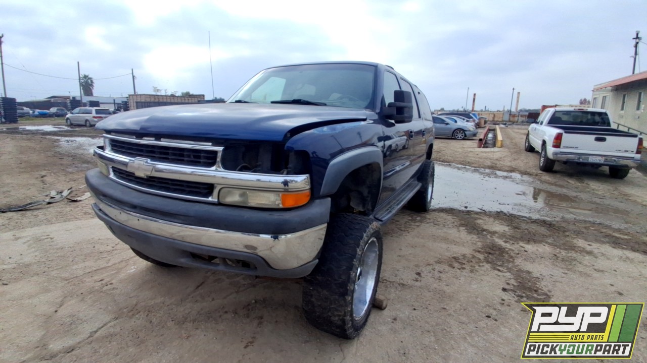 2001 CHEVROLET SUBURBAN 1500 available for parts