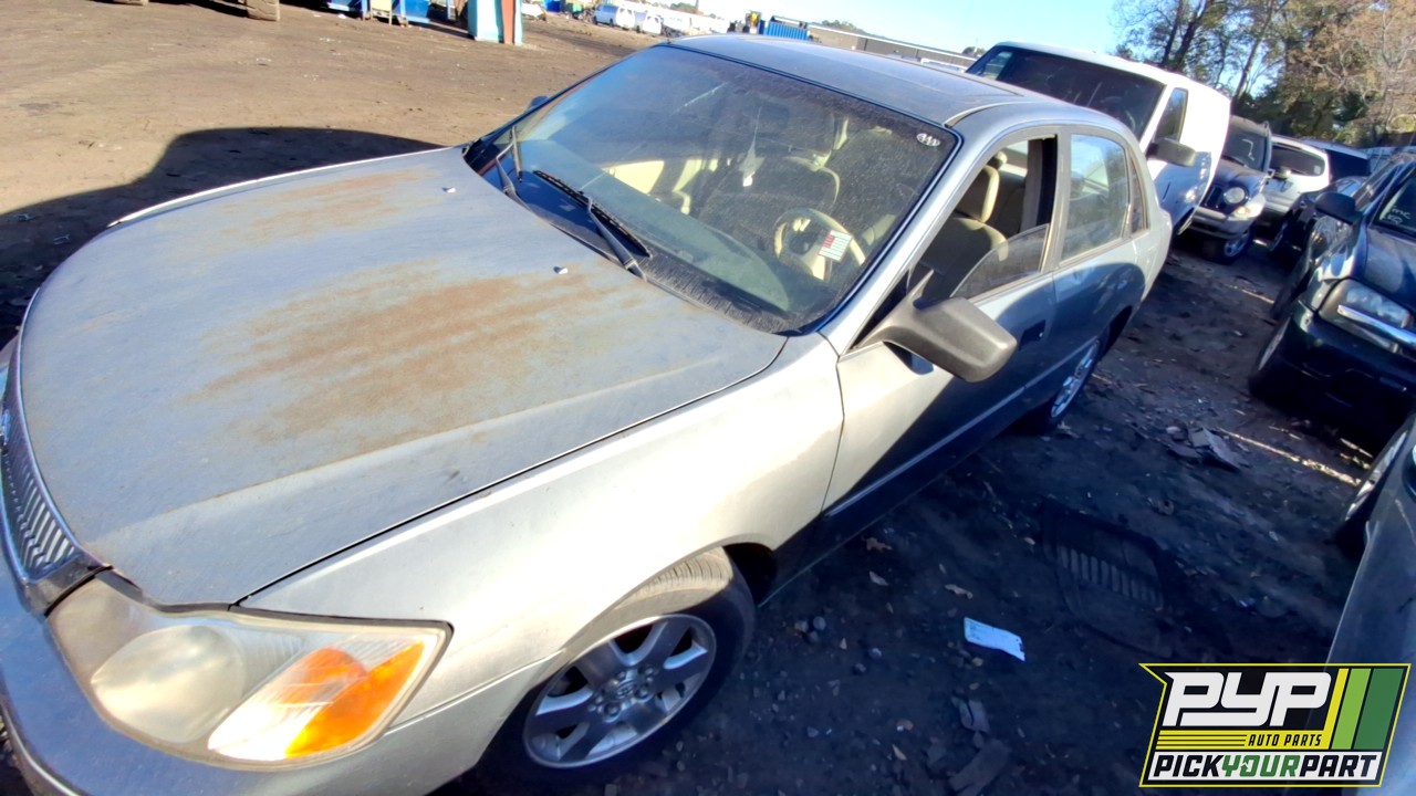 2001 TOYOTA AVALON available for parts